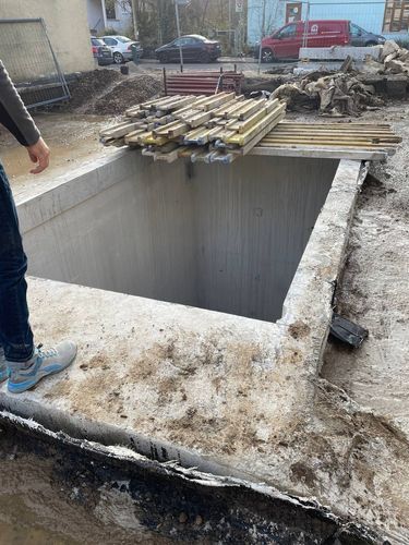 Kernbohrung in der Nähe für Sanitär- und Elektroinstallationen